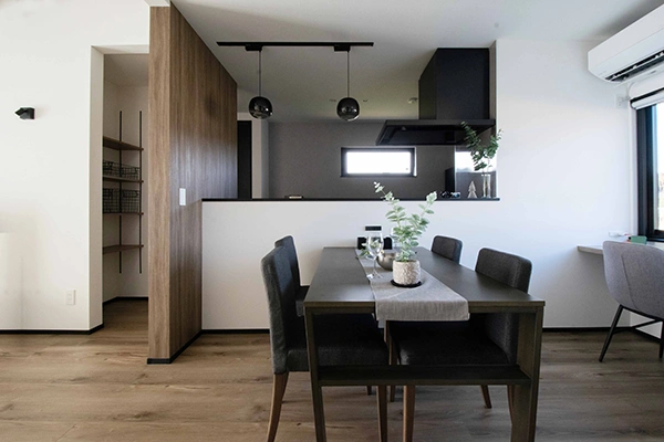 ダイニング【宮古市花輪モデルハウス】